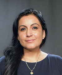 Dr. Cinthya Torres 